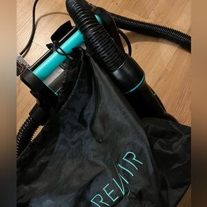 REV-AIR Purchased but never used. 

Willing to negotiate— BUY NOW!